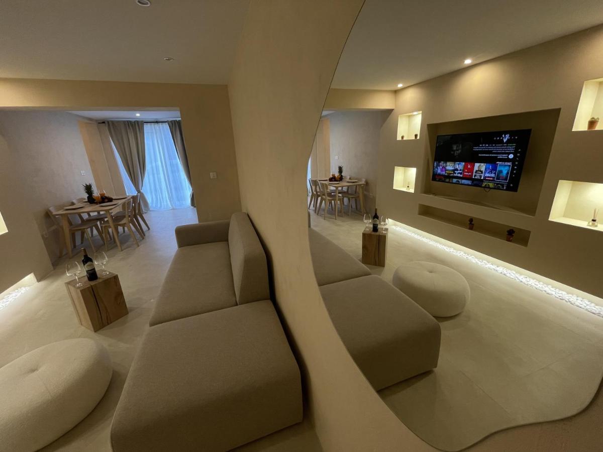 Cozy Apartment Matijas With Private Parking And Terrace Split Exteriör bild